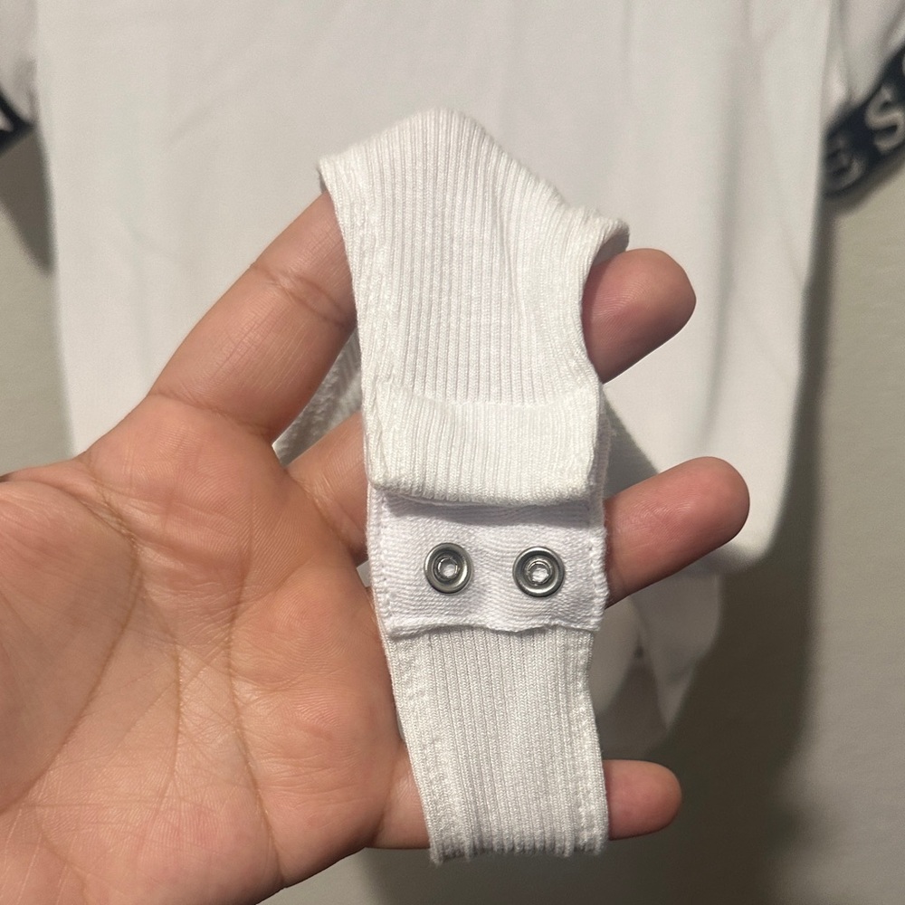 Guess White Ribbed Top - Picture 4 of 5